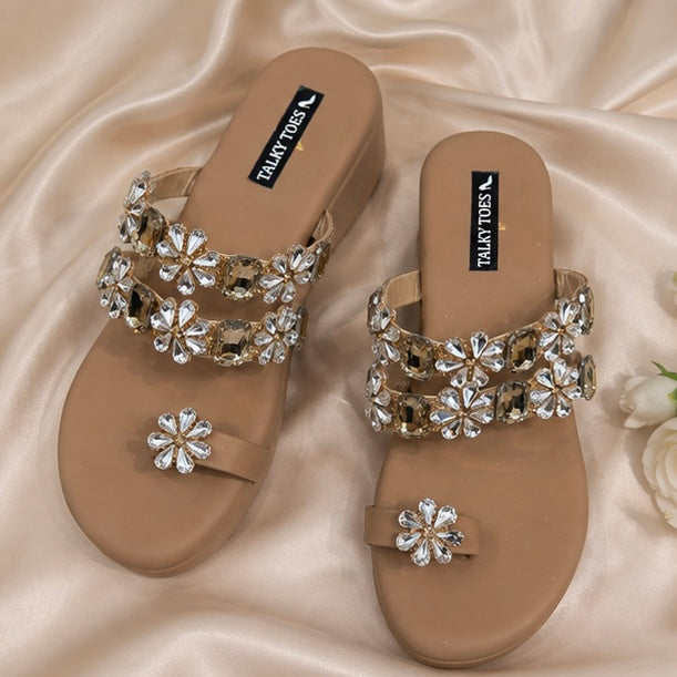 Elara crystal toe ring wedges