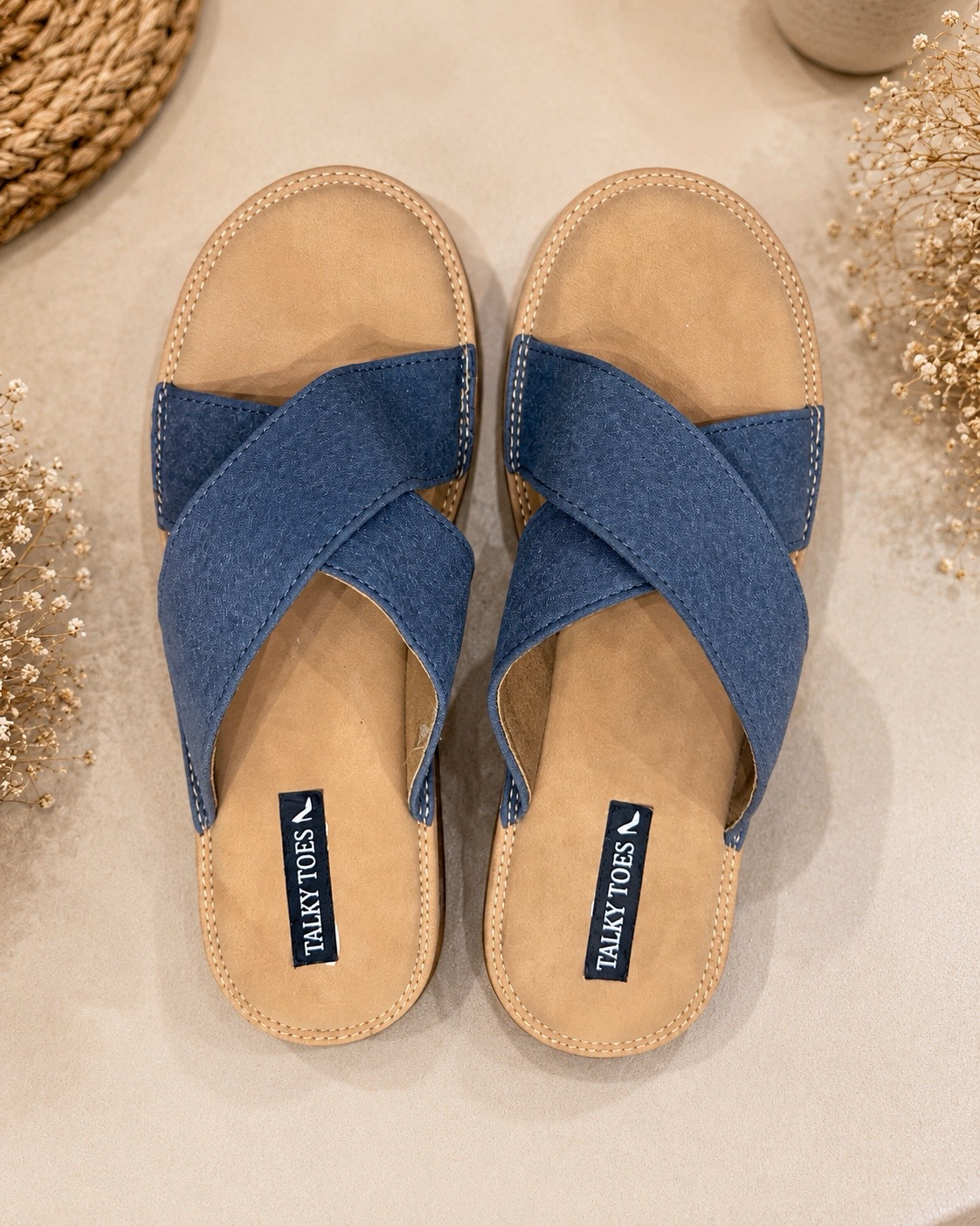Cr casual Den flats