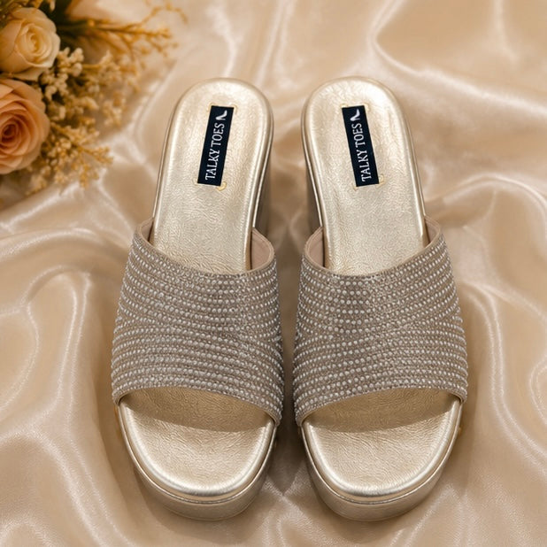 Fancy gold-9x wedges
