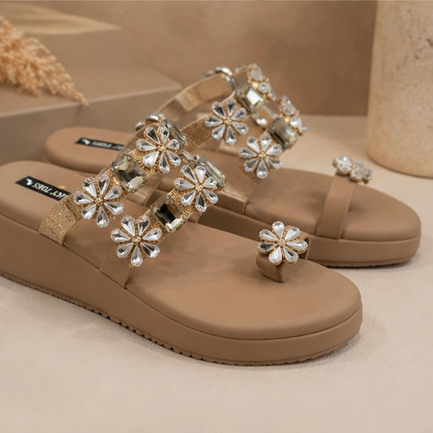 Elara crystal toe ring wedges