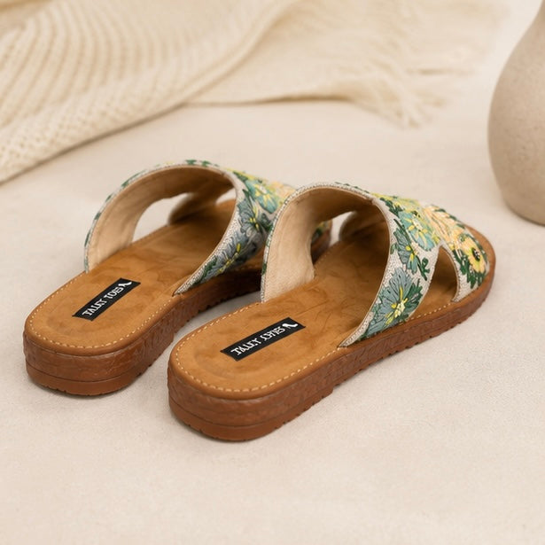 U- shape hand embroidered flats