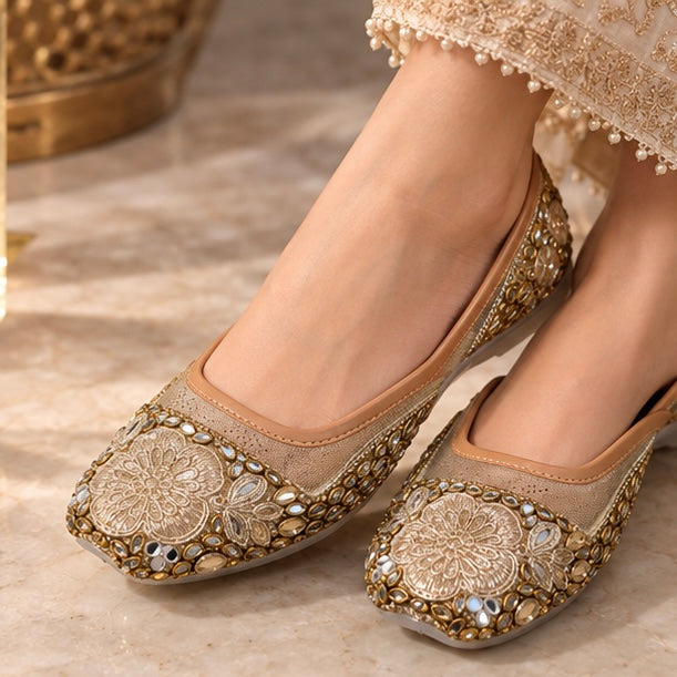 Noor-e- nazakat jutti