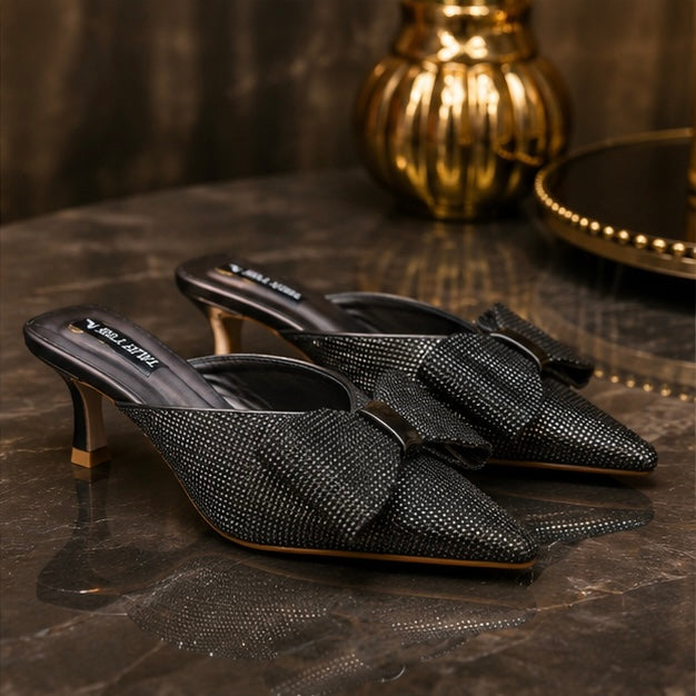 D grey kitten heels