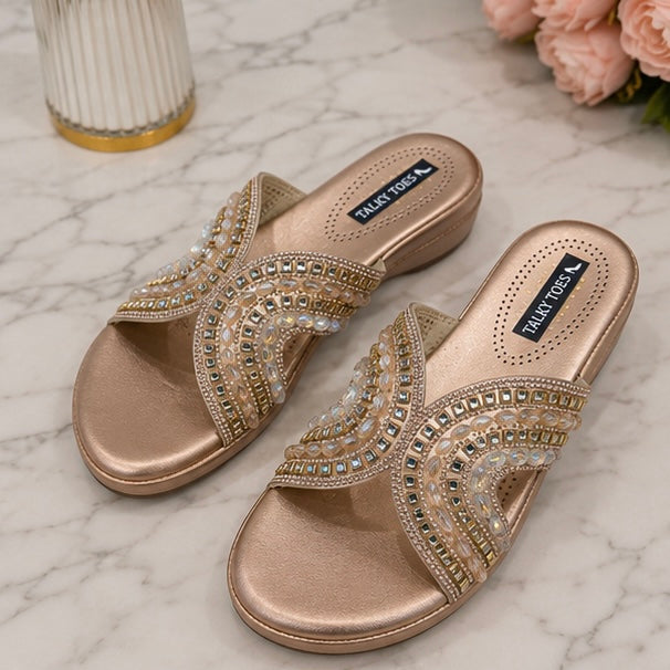 Fc 7 low wedges flats